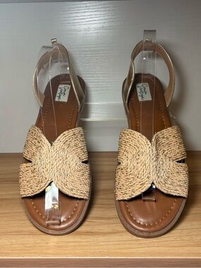 Crown Braided Flat Sandals in Tan with Gold Accent